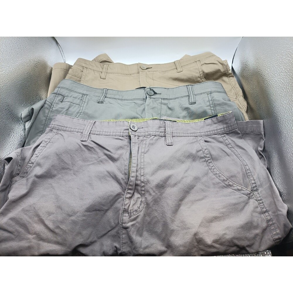 Wrangler Authentics Mens Shorts Size 33 plus Beverly Hills Polo Club shorts Sz34